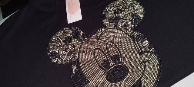 Camisetas curvy Snoopy, Mickey, Corazones