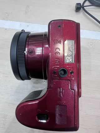 Fotocamera bridge Kodak PixPro AZ255, usata