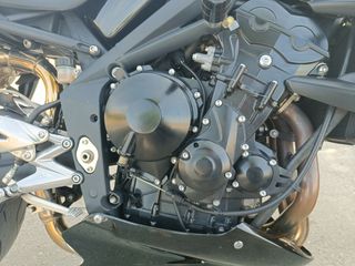 Triumph Street Triple 675 A2 Limitada.