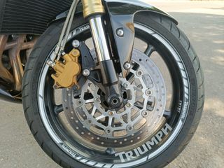 Triumph Street Triple 675 A2 Limitada.