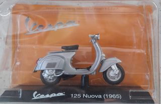 6 Modellini Vespa Scala 1:18