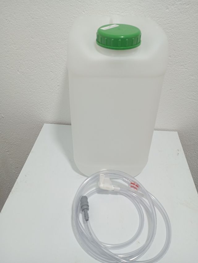 Bidón depósito agua 20L + tubo