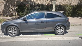 Opel Astra GTC 3P  1.6 
