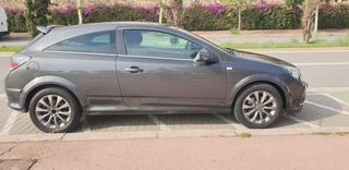 Opel Astra GTC 3P  1.6 
