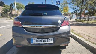 Opel Astra GTC 3P  1.6 