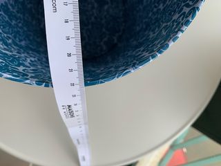 Papelera metálica de muñeca Gorjuss