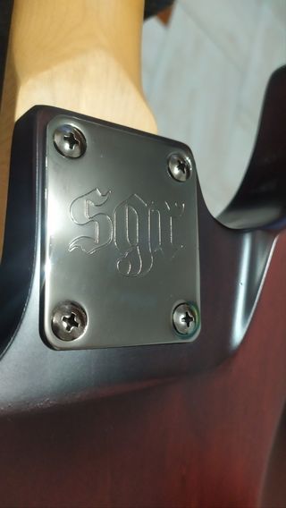 Guitarra eléctrica SGR