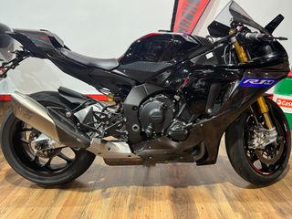 YAMAHA R1 M