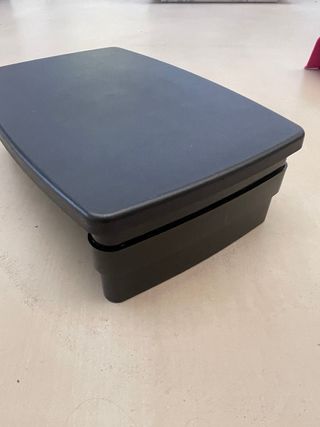 Amazon Basics Rectangular Soporte de Escritorio Ajustable para Monitor de Ordenador
