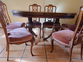 Mesa y sillas de comedor, "QUE PUEDES MODERNIZAR"