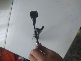 Pinza Extractora retenes valvulas