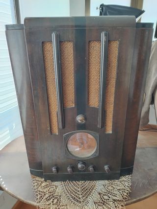 Radio antigua T11-8
