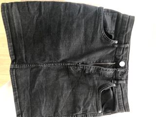 Mini Falda Vaquera Zara - Negra - Talla 38