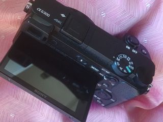 Sony Alpha 6300 - Cámara negra