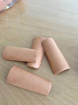 Ladrillos y tejas de manualidades