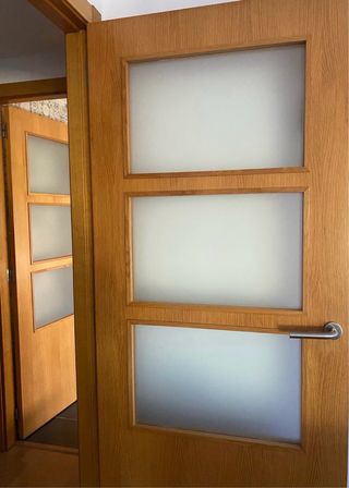 Puerta interior cristal 3 paneles color miel