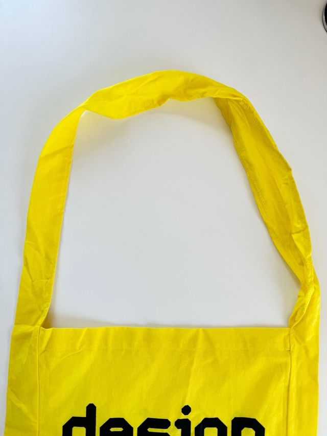 Design boom borsa shopper leggera giallo design week