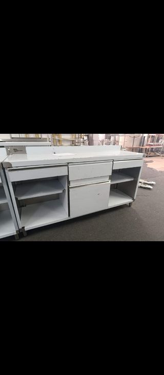 Mueble cafetero de 1500mm.