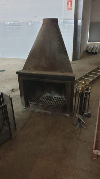 chimenea hierro
