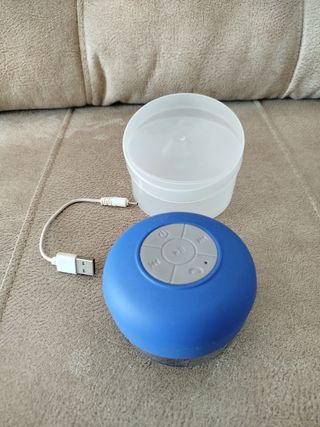 Altavoz inalámbrico baño
