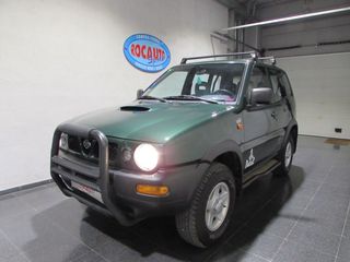Nissan Terrano II DAKAR