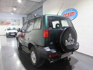 Nissan Terrano II DAKAR