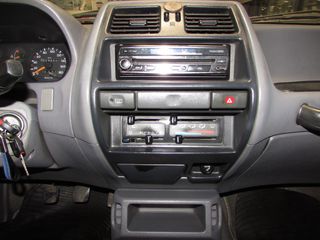 Nissan Terrano II DAKAR