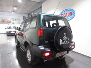 Nissan Terrano II DAKAR