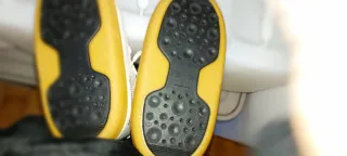 Doposci da donna, taglia dal 35 a 37.