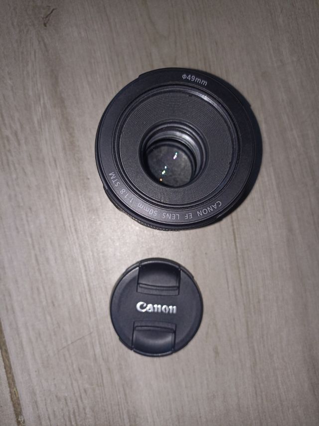Objetivo Canon EF 50mm 1:1.8 STM