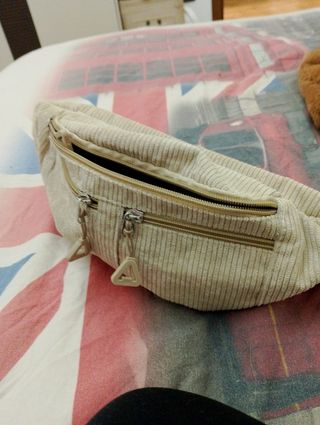 Borsa  e marsupio marroncino e beige