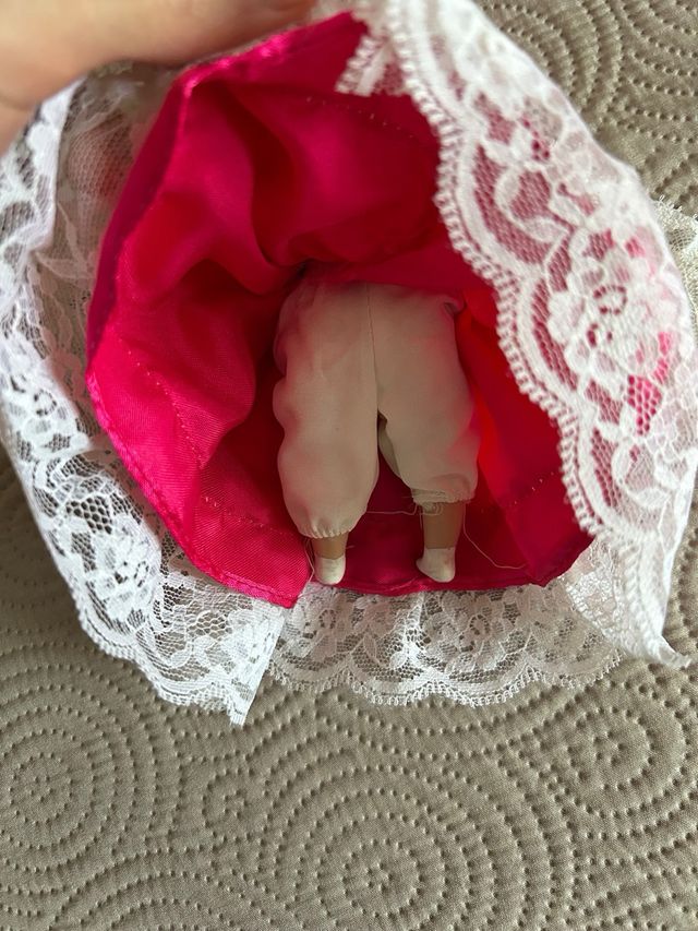 Bambola vintage porcellana 