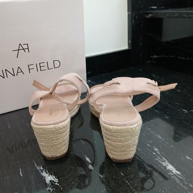 Sandalias cuña Anna Field rosa nº38.