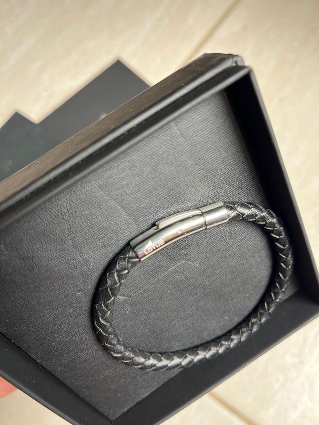 Pulsera Lotus Style negra