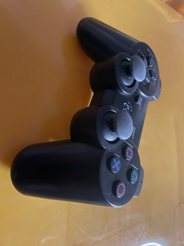 Controller PS3 wireless compatibili