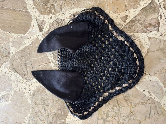 Cuffia cavallo equitazione nera