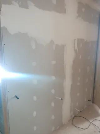 Trabajos en yeso (manual ), Pladur y pintura