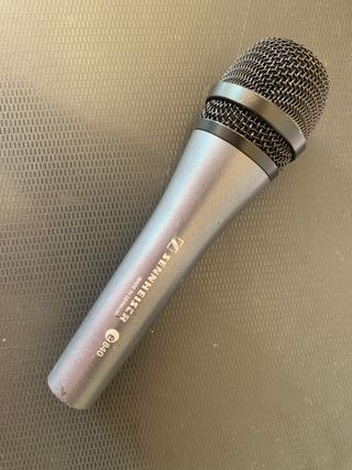 Microfono professionale. Sennheiser e-840