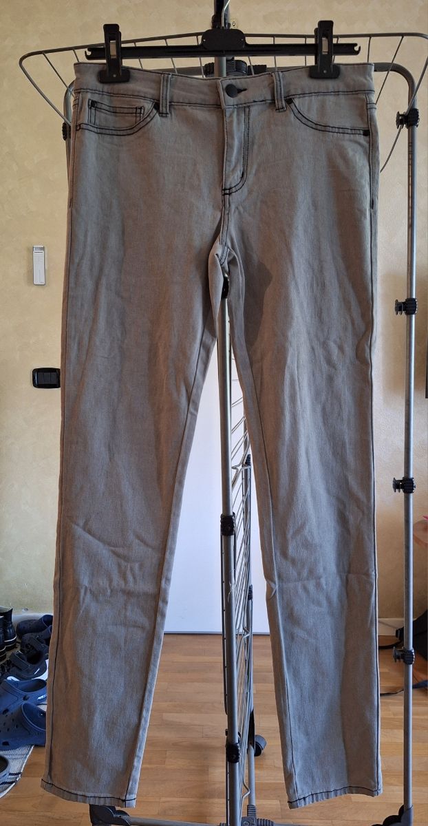 Jeans skinny grigio chiaro