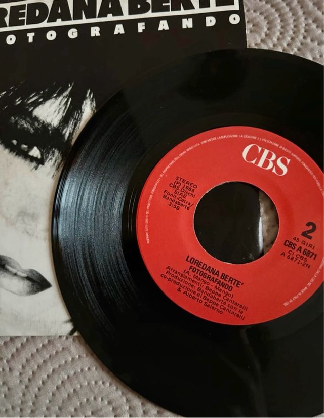 45 giri Loredana Bertè - Re/ Fotografando