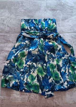 Vestido floral azul y verde