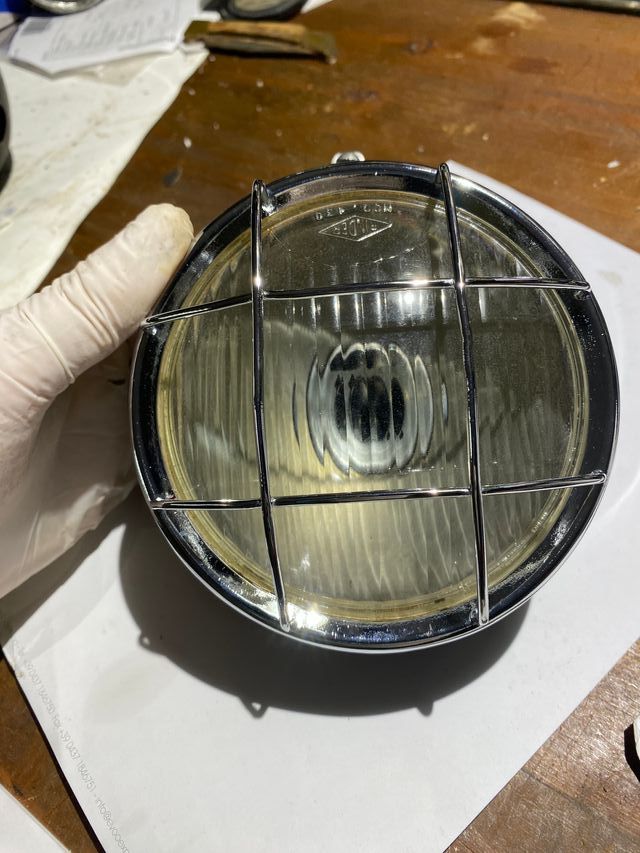 Fari Hensev per Ossa