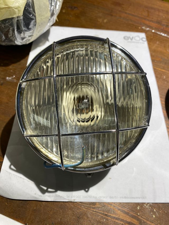 Fari Hensev per Ossa