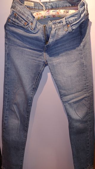 Pantalon levis W29L32