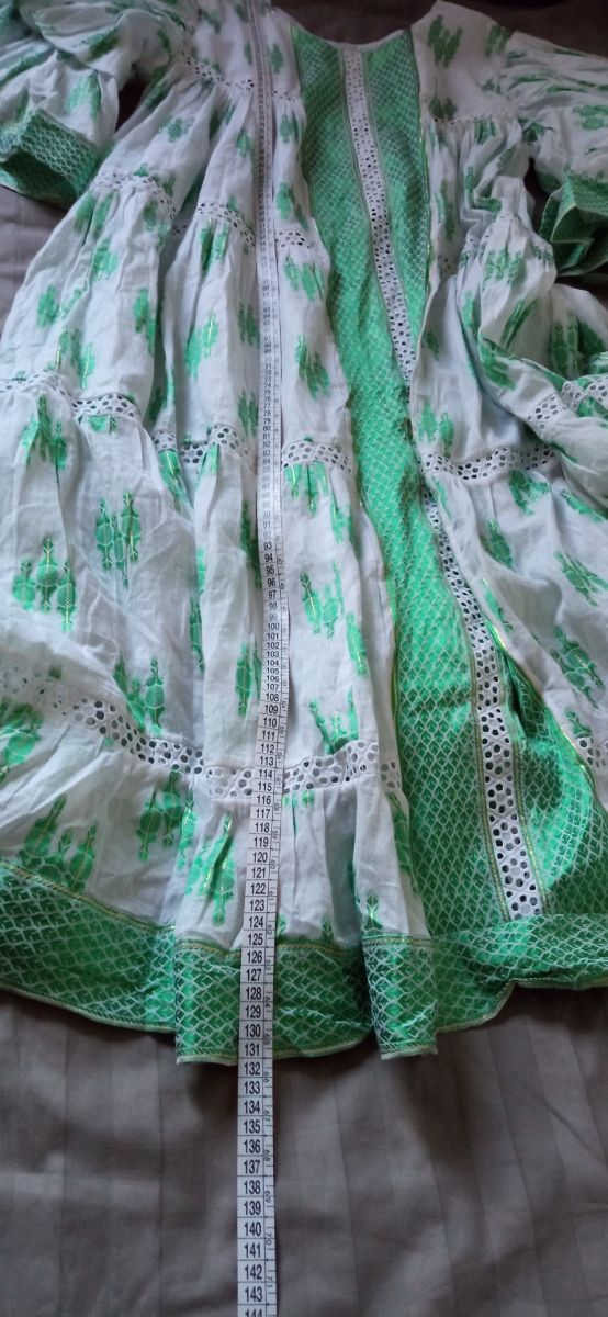 Abito donna tradizionale con stola