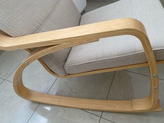 Sillón mecedora Ikea beige.muy poco uso