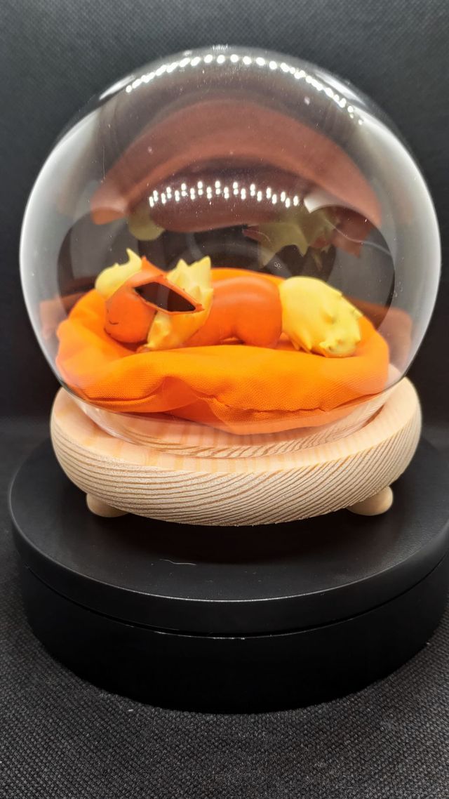 Sleeping Pokemon Flareon M