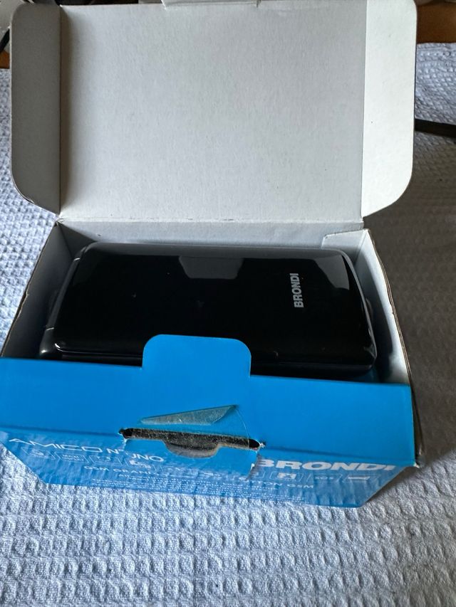 Brondi Amico Uno GSM: cellulare semplice