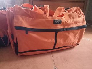 Par de maletas de viaje de grandes grand