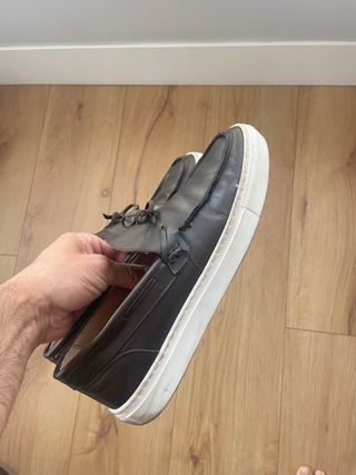 Zapatos tipo mocasines Ofanto talla 44.